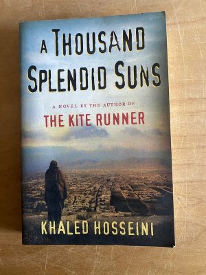 A thousand splendid suns - Hosseini, Khaled (2x8)