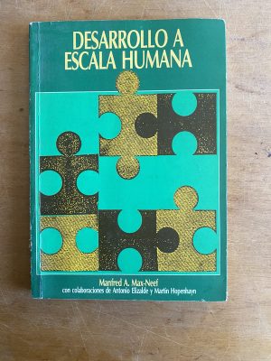 Desarrollo a escala humana - Max Neef, Manfred (3a8)