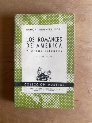 Los romances de America y otros estud- Menendez Pidal (2z4)