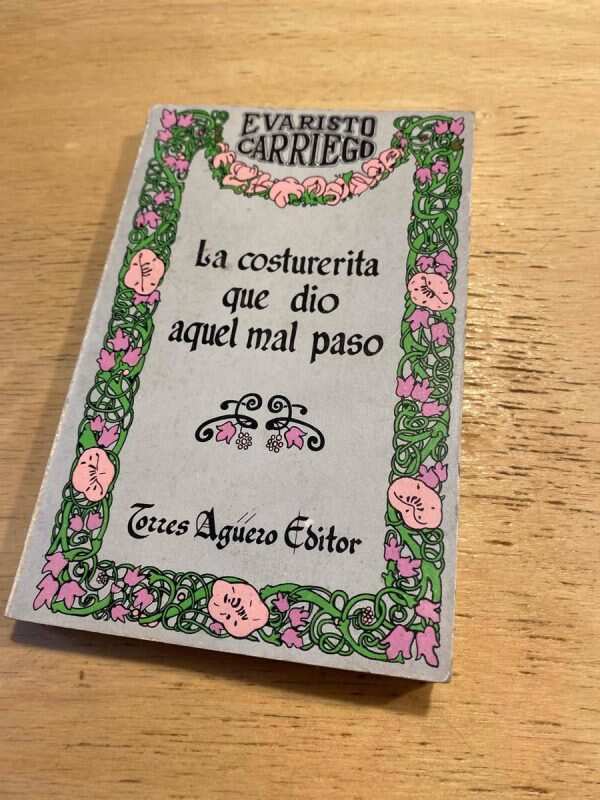 La Costurerita Que Dio Aquel Mal Paso - Carriego (v5)