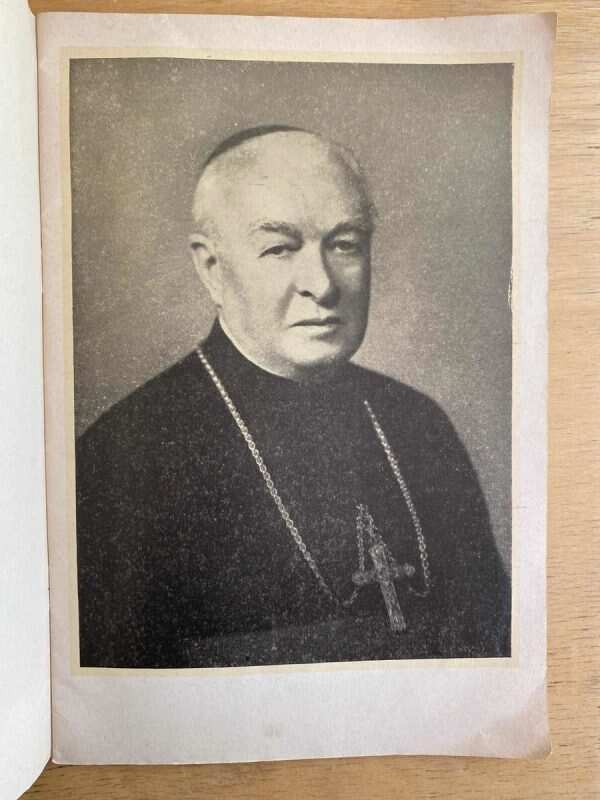 Homenaje De Parlamento Argentino A Monseñor De Andrea (e5) - Image 3