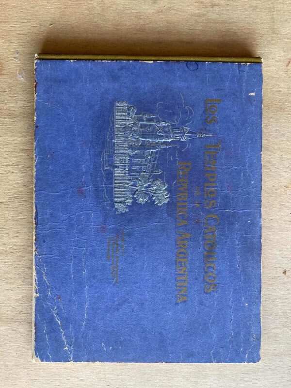 - Los Templos Catolicos De La Republica Argentina (a5)