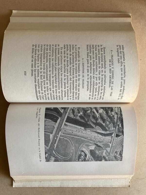 El Camino Y El Pais- Asociacion Argentina De Carreteras (y5) - Image 3