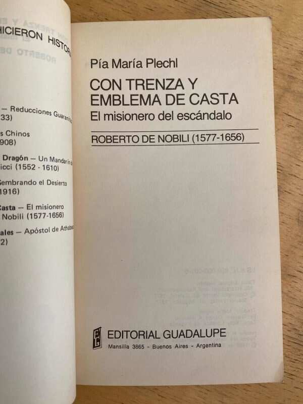 Con Trenza Y Emblema De Casta - Plechl, Pia Maria (k4) - Image 2