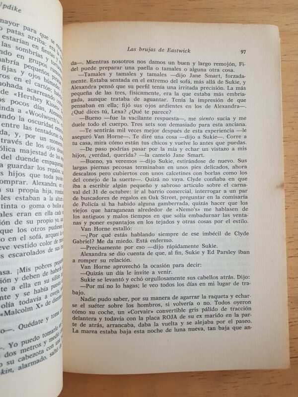 Las Brujas De Eastwick - Updike, John (k4) - Image 3