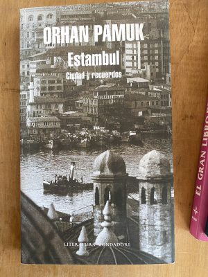 Estambul - Ciudad y recuerdos - Pamuk, Orhan (ii3)